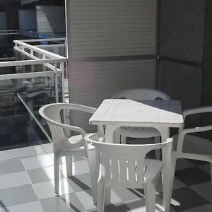 https://zeus-montblanc.top-hotels-tarragona.com