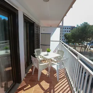 https://flandria-salou.top-hotels-tarragona.com