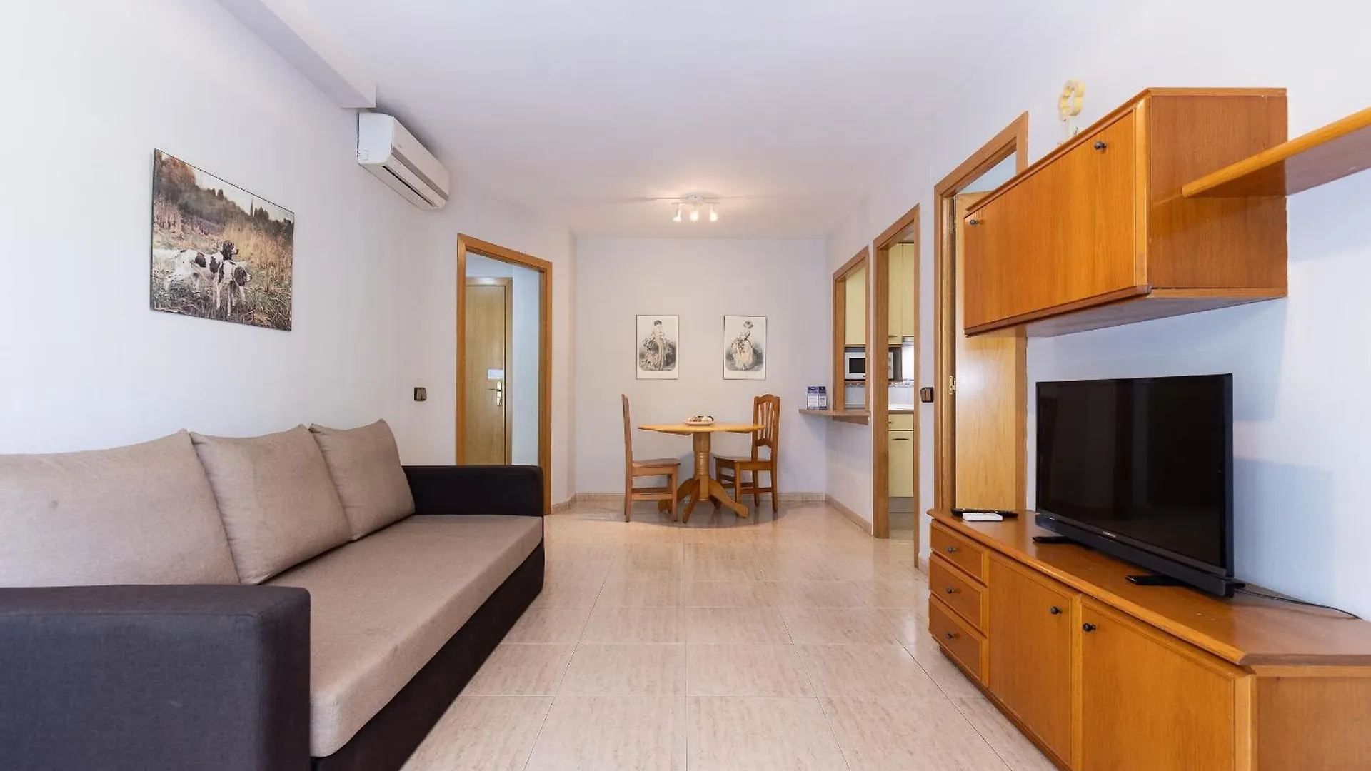 Apartment Rentalmar Families Larimar Salou Spain