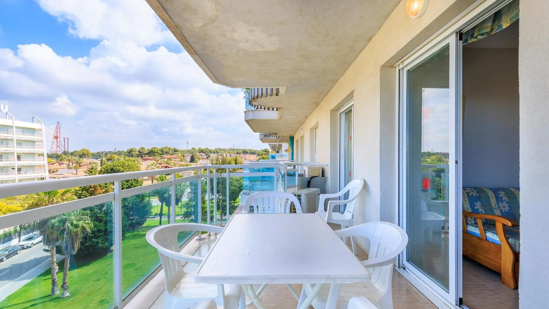 Rentalmar Families Larimar Salou