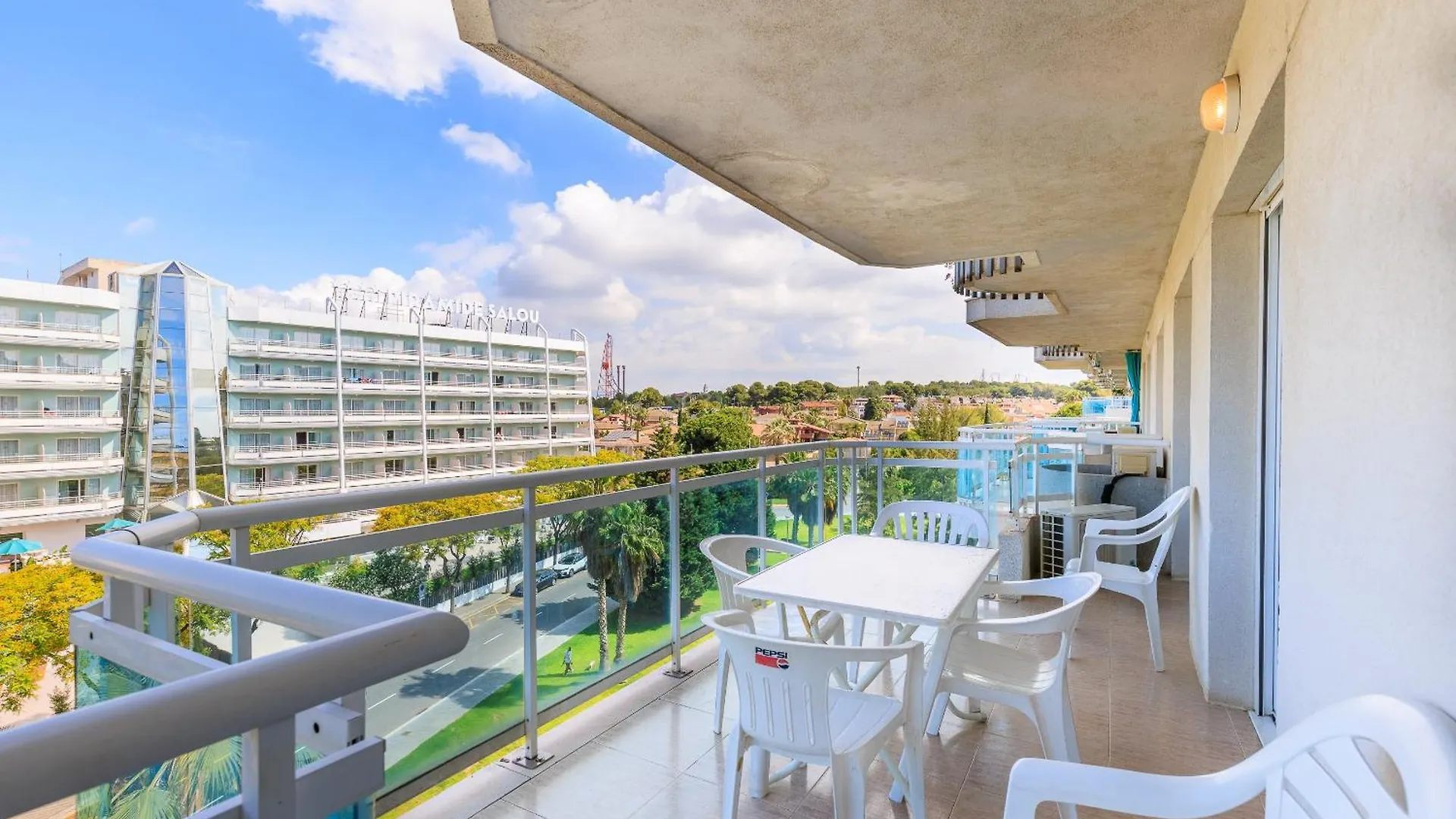 Apartamento Rentalmar Families Larimar Salou