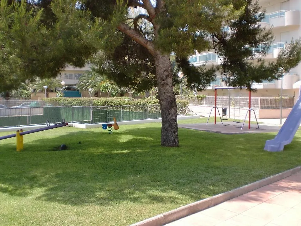 Rentalmar Families Larimar Salou 0*,